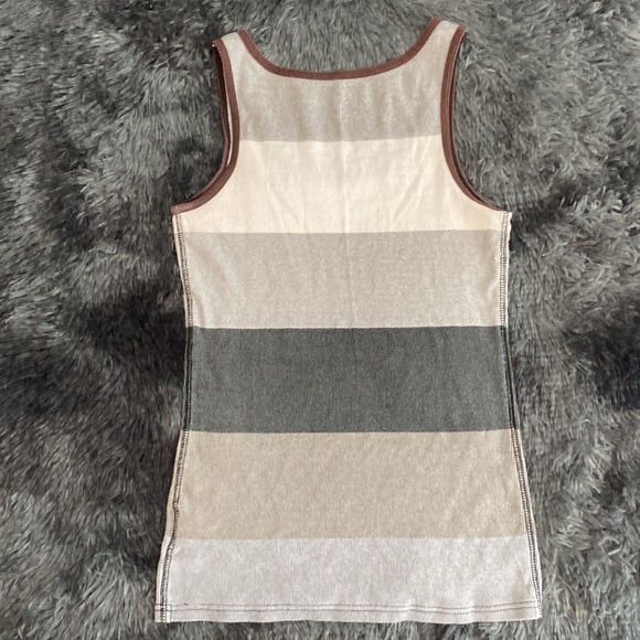 Grey striped ribbed tank top - Picture 11 of 17